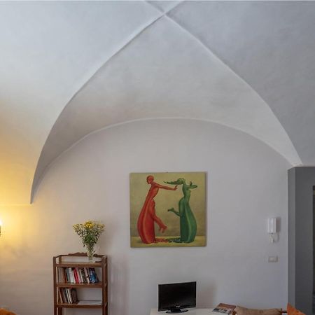 Tre Vie Apartment Con Terrazzo Giardino Pensile CTA Exteriér fotografie