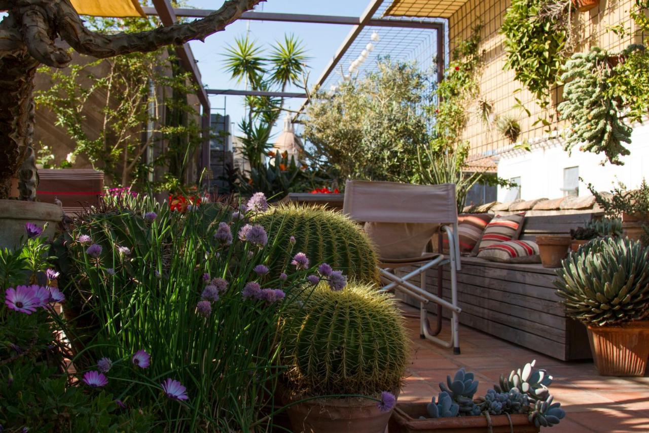 Tre Vie Apartment Con Terrazzo Giardino Pensile CTA Exteriér fotografie