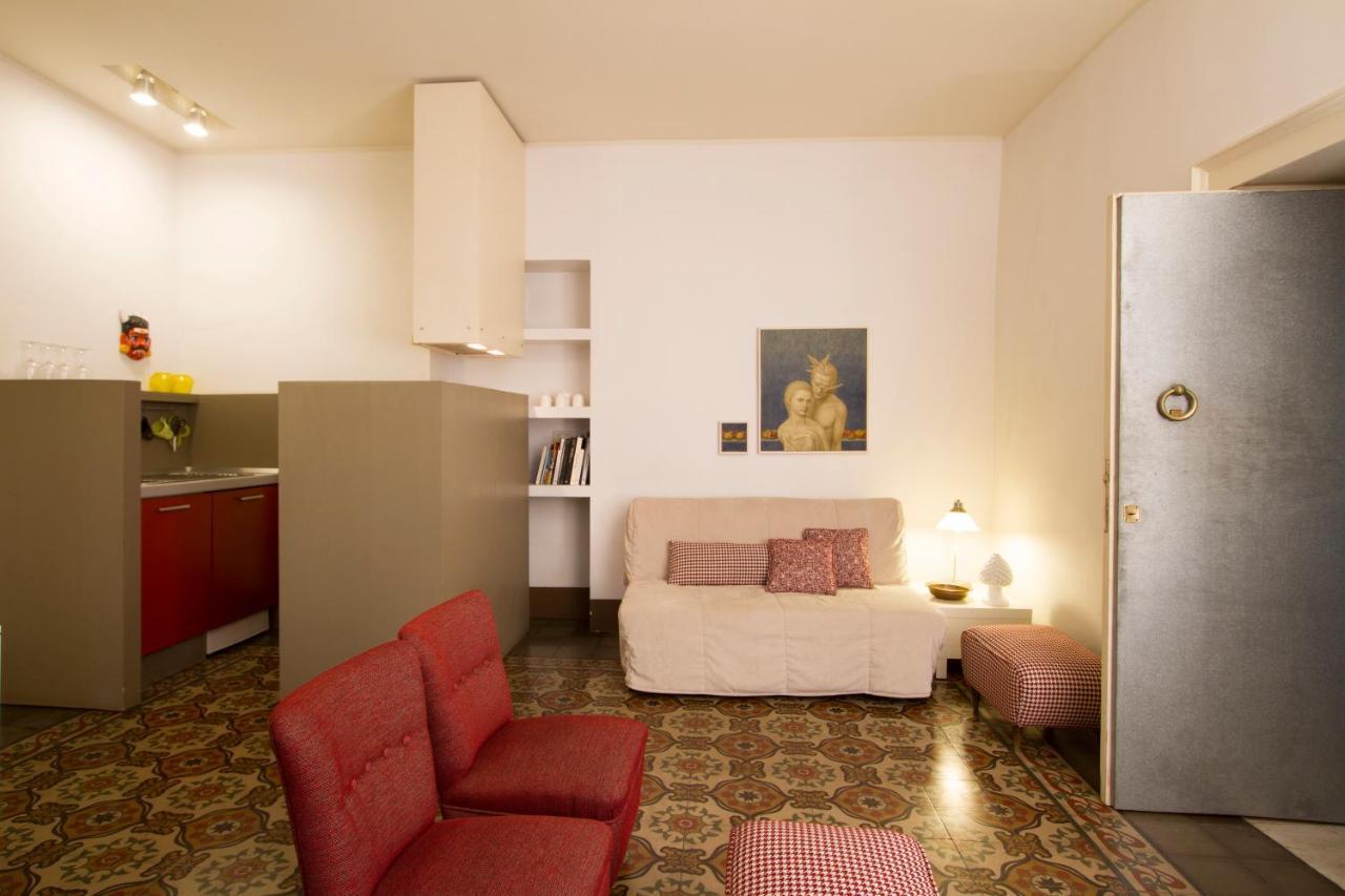 Tre Vie Apartment Con Terrazzo Giardino Pensile CTA Exteriér fotografie