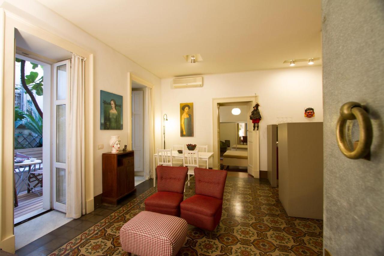 Tre Vie Apartment Con Terrazzo Giardino Pensile CTA Exteriér fotografie