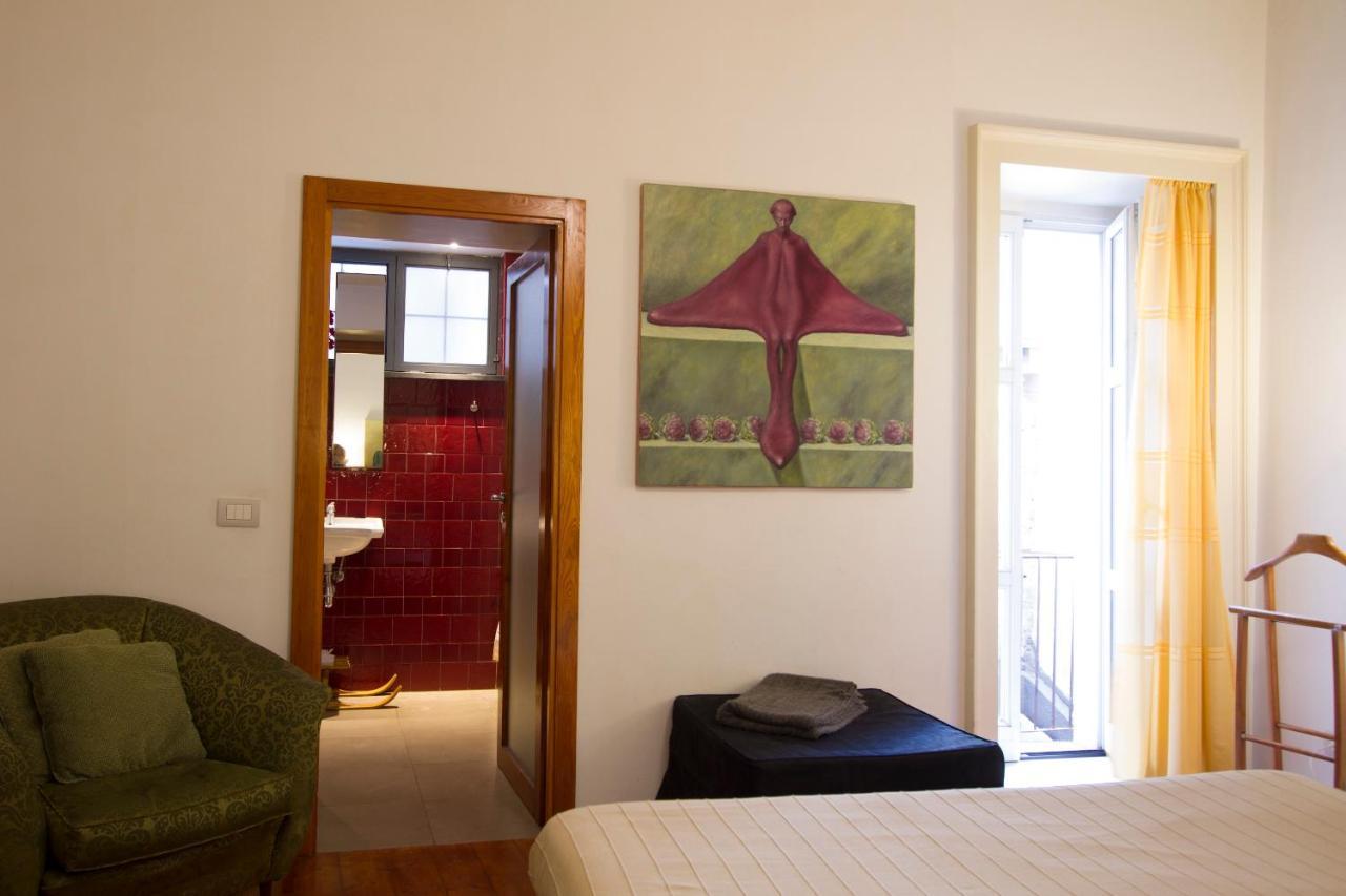 Tre Vie Apartment Con Terrazzo Giardino Pensile CTA Exteriér fotografie