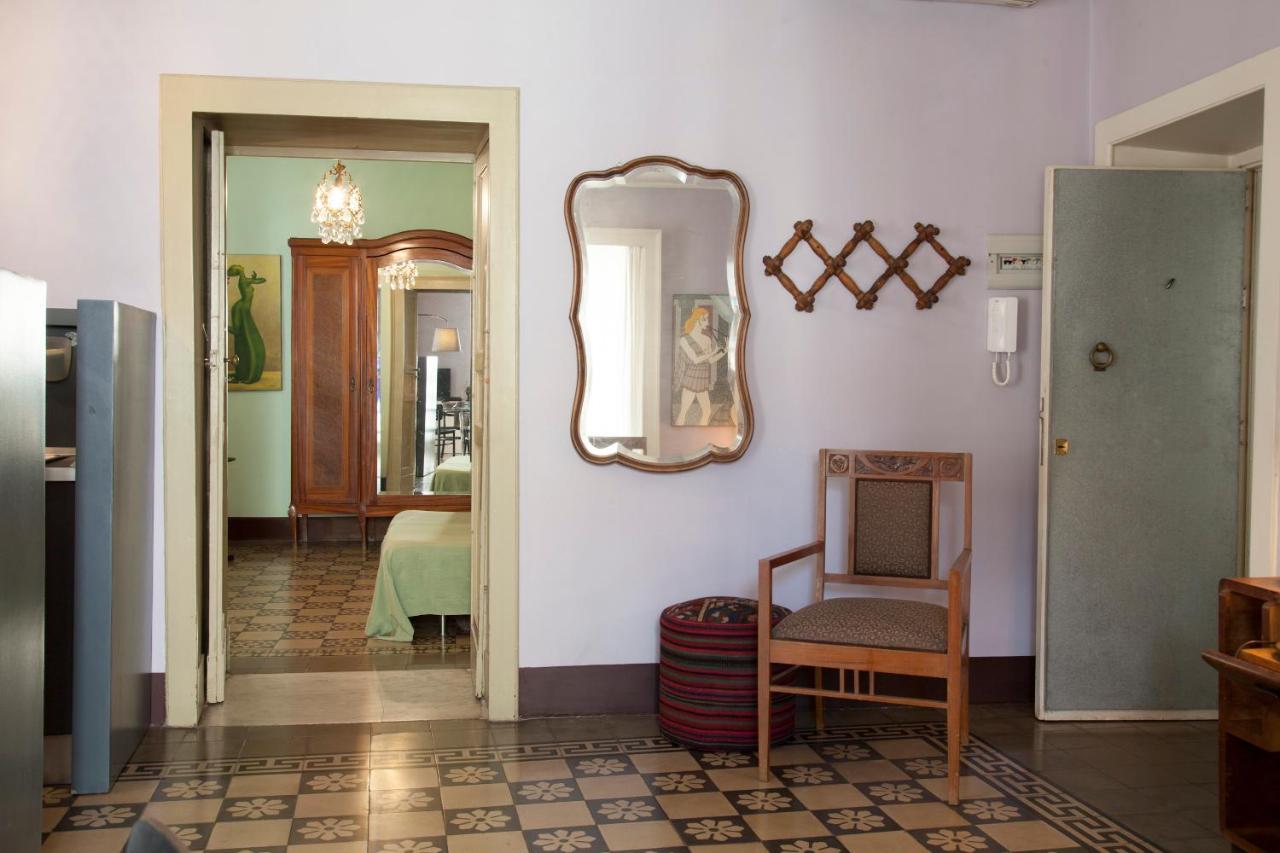 Tre Vie Apartment Con Terrazzo Giardino Pensile CTA Exteriér fotografie