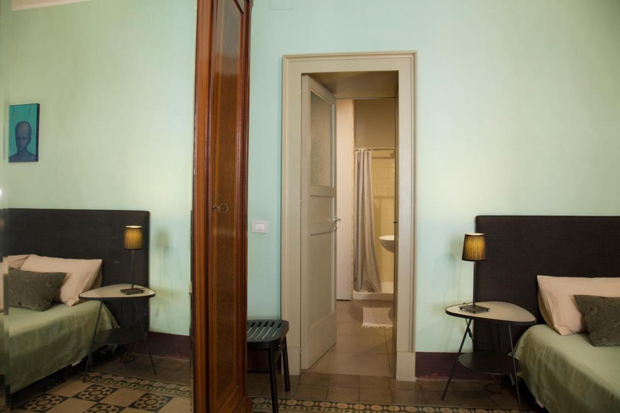 Tre Vie Apartment Con Terrazzo Giardino Pensile CTA Exteriér fotografie