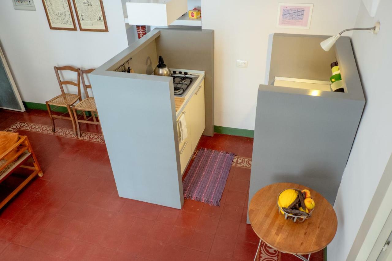 Tre Vie Apartment Con Terrazzo Giardino Pensile CTA Exteriér fotografie